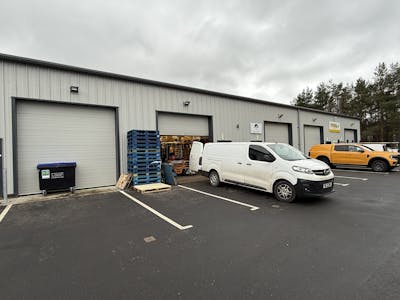 5 Saltire Business Park, Livingston, Industrial To Let - IMG_4244.jpeg