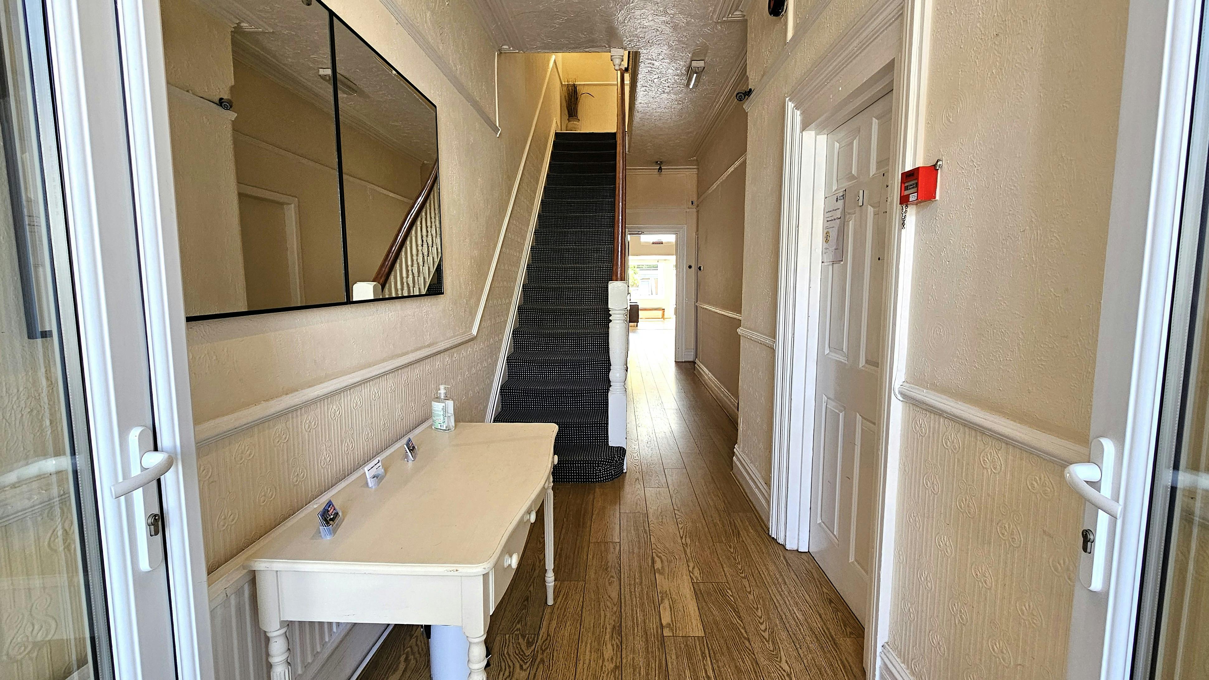 Other in Bournemouth - photo 2