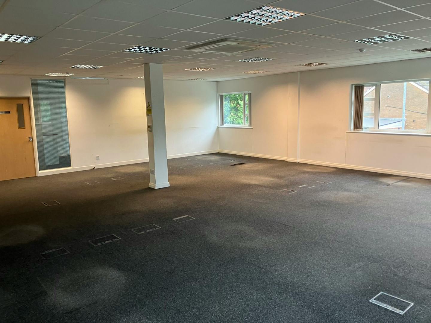 Office in Heywood - photo 2