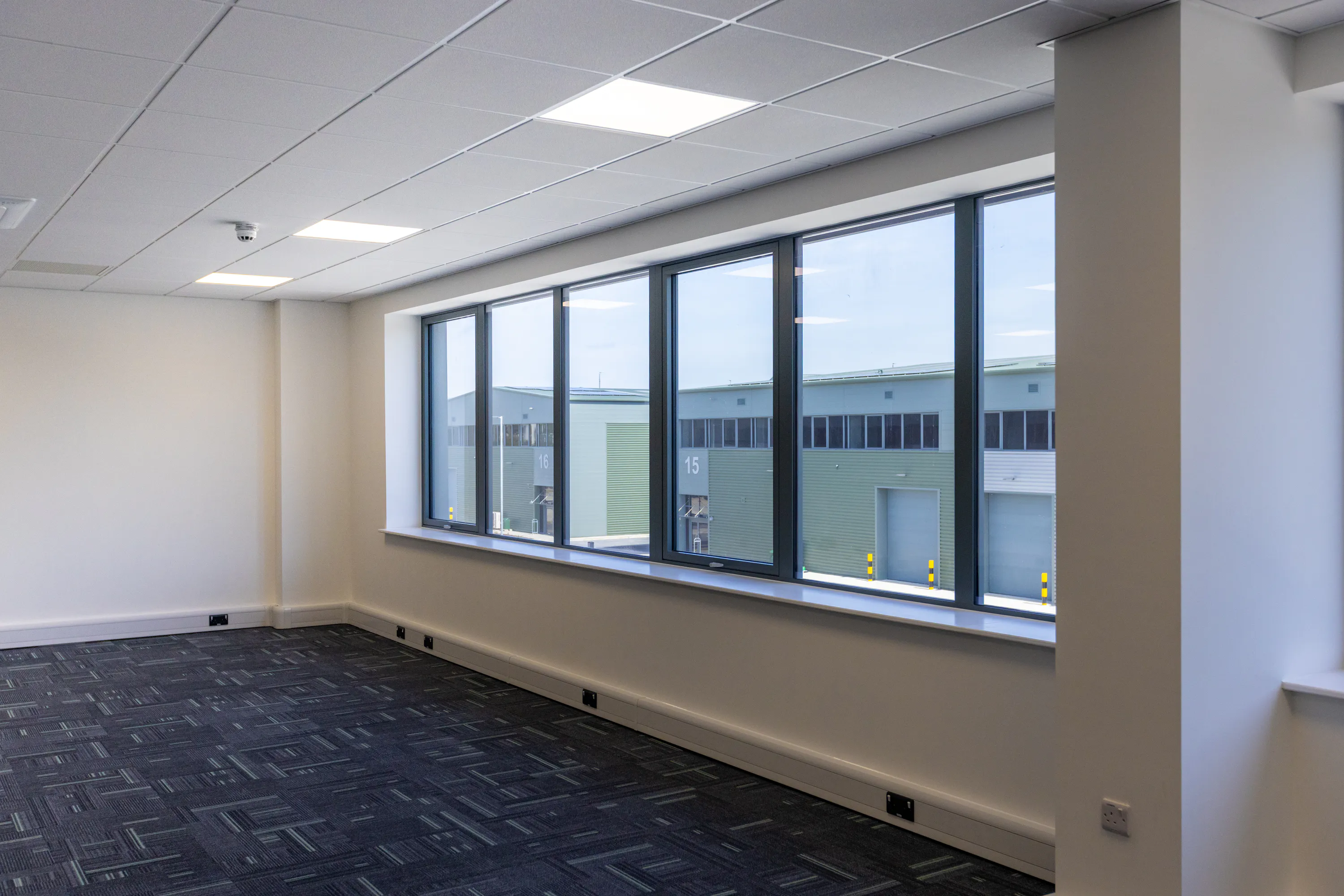 Unit 10 T45, Aire Valley Road, Leeds, West Yorkshire, LS9 0AA