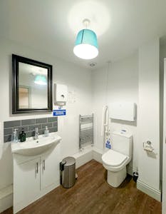 199-201 High Street, London, Office To Let - 7