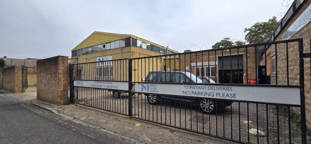 Winans Walk, London, Industrial / Office For Sale - 93fba90d37ad4526b1e528f89fea5aca.JPG