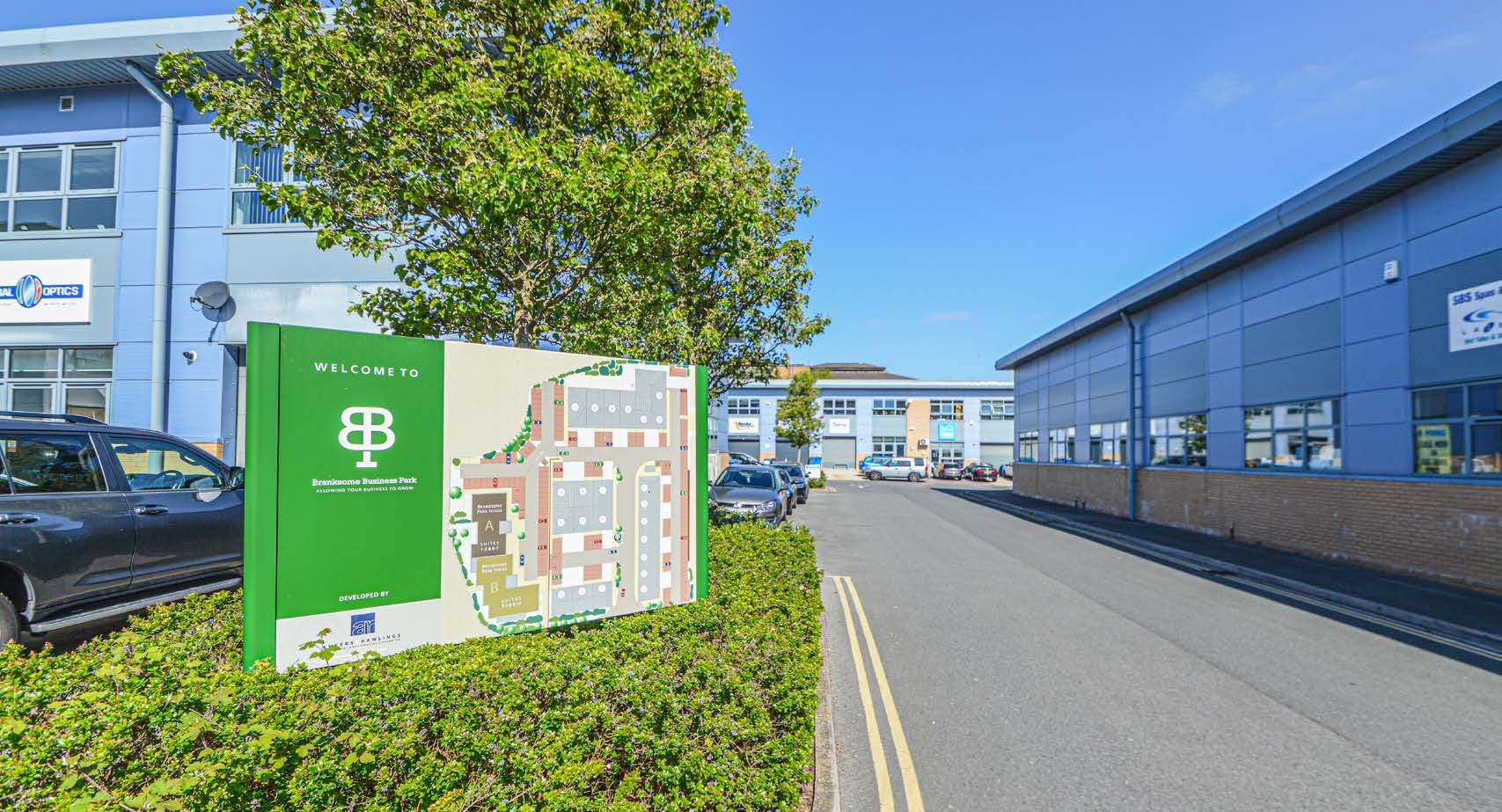 Office in Poole - photo 3