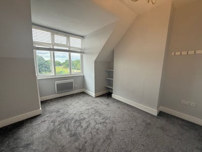 1 Old Leigh Road, Leigh-on-Sea, Investment - Mixed use / Investment - Office / Investment - Residential / Office / Retail For Sale - WhatsApp Image 20250722 at 160931_7f622e21.jpg