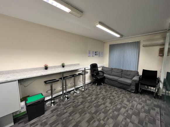 Unit 25, Skylines Village, Limeharbour, London, Offices To Let - 64772167C04D47C09D017FB0EB65EFFE.jpeg