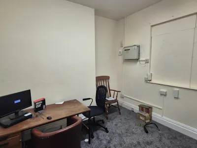 496 Oldham Road, Manchester, D1 (Non Residential Institutions) / Leisure / Office / Retail To Let - 20260817_124603.jpg