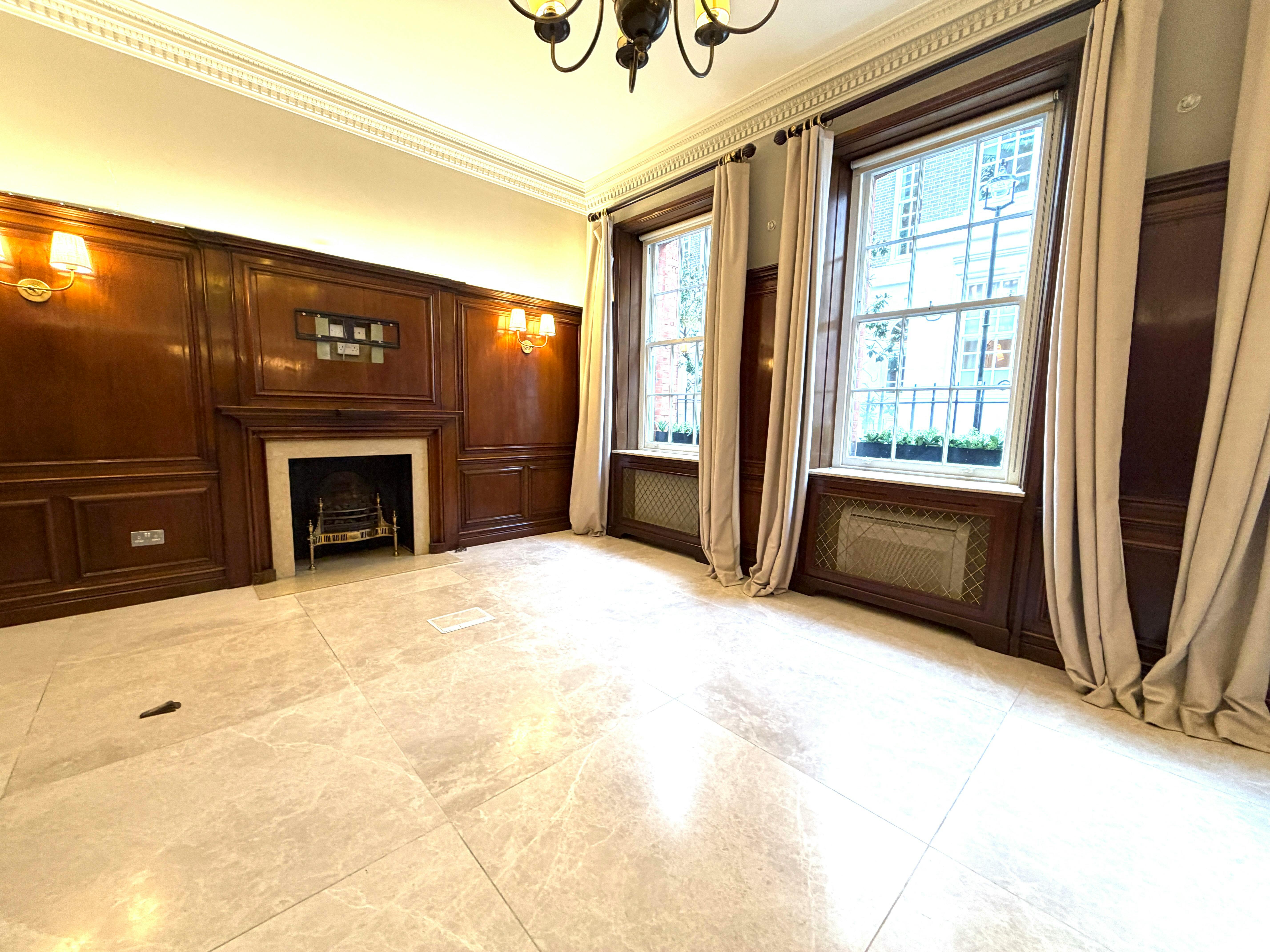 22 Gilbert Street, London, Offices To Let - IMG_4624.jpg