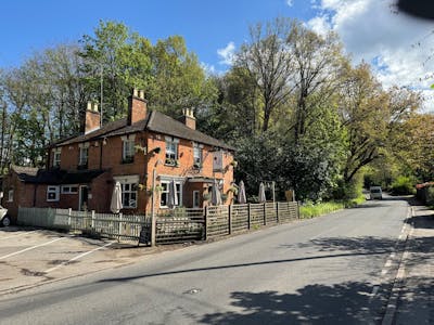 The Rose & Olive Branch Pub, Callow Hill, Virginia Water, Leisure To Let - Pub 6.jpg