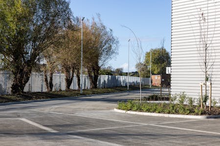 Unit B Railway Triangle, Portsmouth, Industrial/Logistics / Warehouse / Industrial / Warehouse To Let - UNIT B Railway Triangle 11.jpg