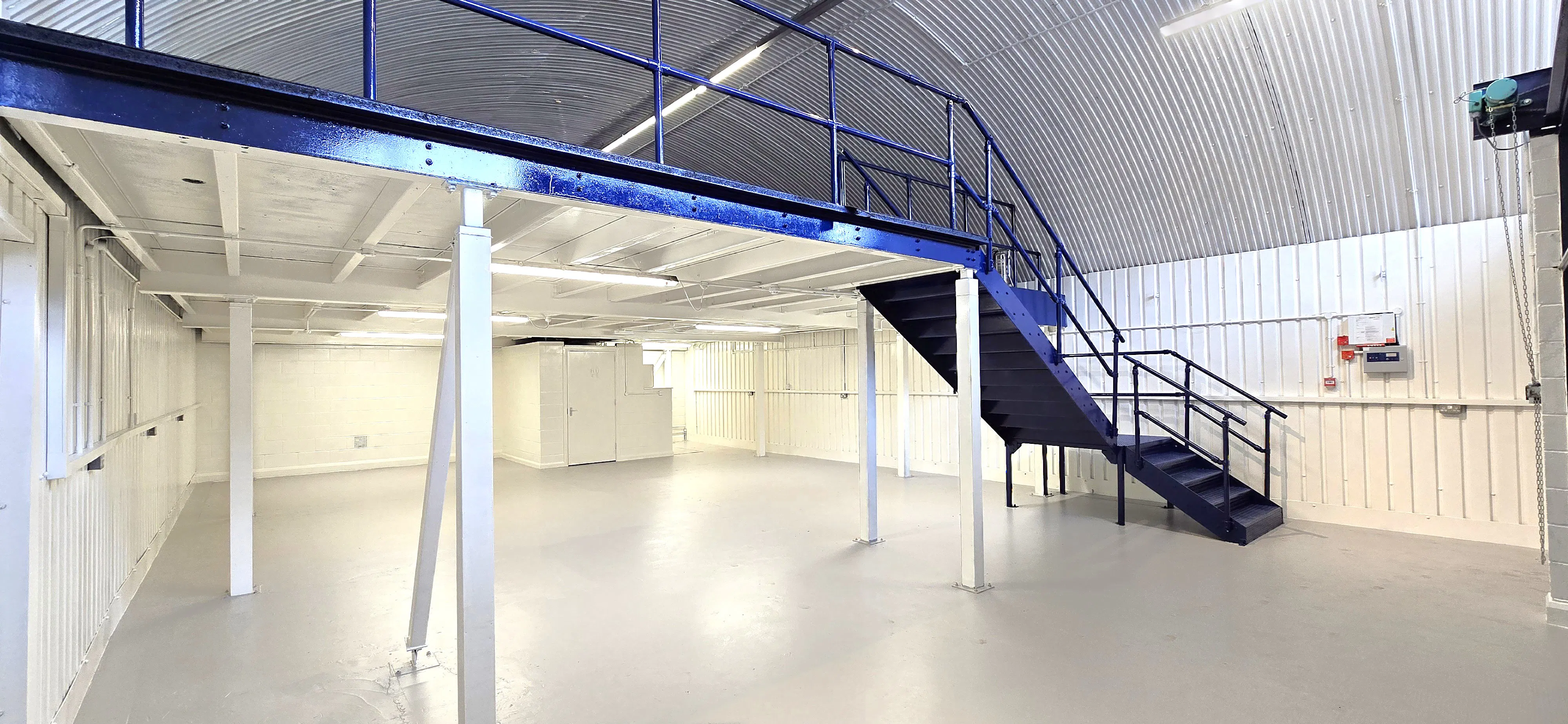 Arch 257, Paradise Row, Bethnal Green, London, Warehouse & Industrial / Offices / Warehouse & Industrial To Let - 20251030_1112340  Edited.jpg - More details and enquiries about this property