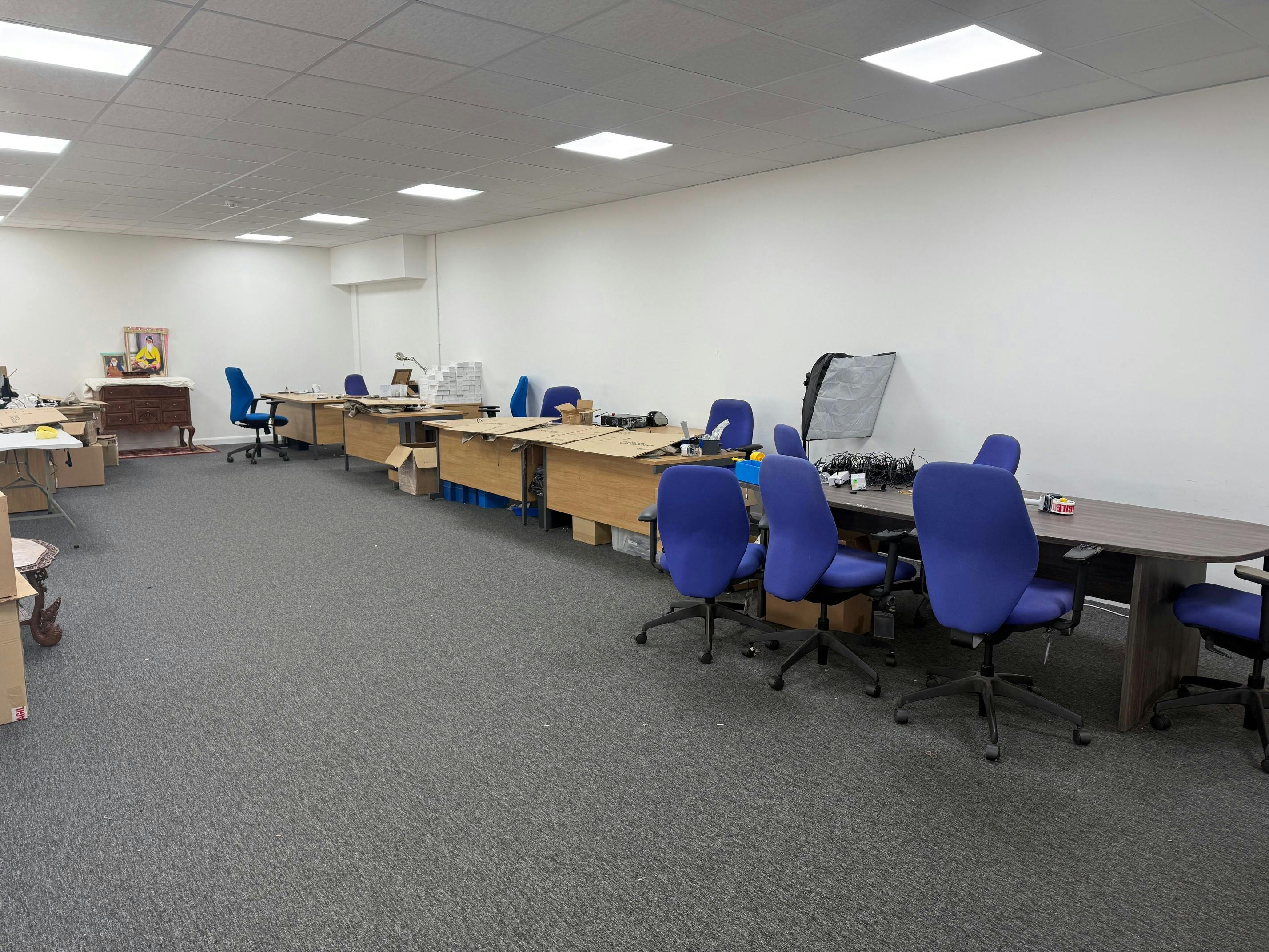 Unit 12 Isis Trading Estate, Stratton Road, Swindon, Industrial For Sale - 5.jpg