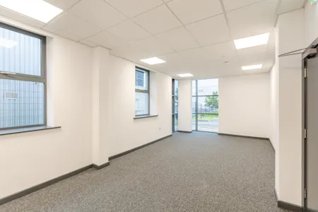 P17, Heywood Distribution Park, Pilworth Road, Rochdale, Industrial To Let - 8692871-interior18-800.jpg