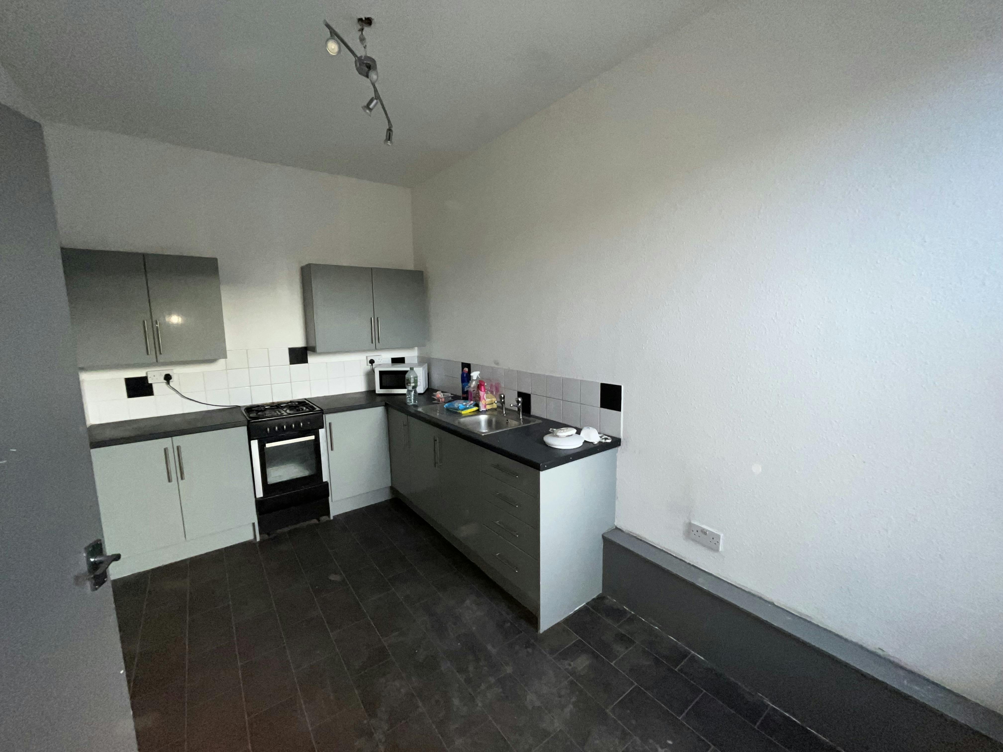 90 Market Street, Hyde, Residential / Retail For Sale - IMG_0601.jpg