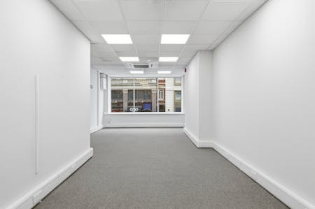 405 Strand, London, Retail For Sale - img_0959.jpg