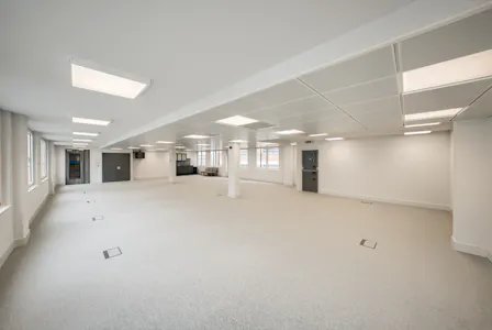 Part 4th Floor, 65 New Street, Birmingham, Office To Let - XH2A2050-HDR(3).jpg