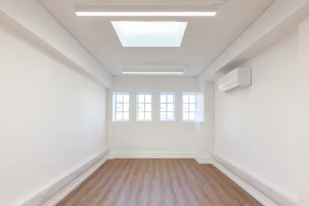 19 Margaret Street, London, Office To Let - 1a3a6447-afd4-4259-a405-ae8ae58955b3_web.jpg