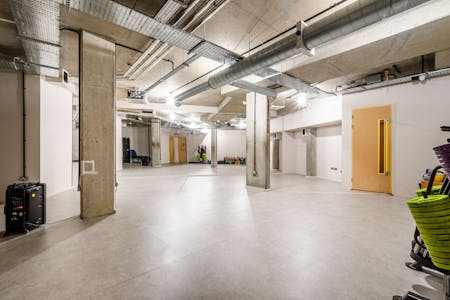 14 Collent Street, London, Leisure / Office To Let - Collent St 14 - Low Res 5.jpg