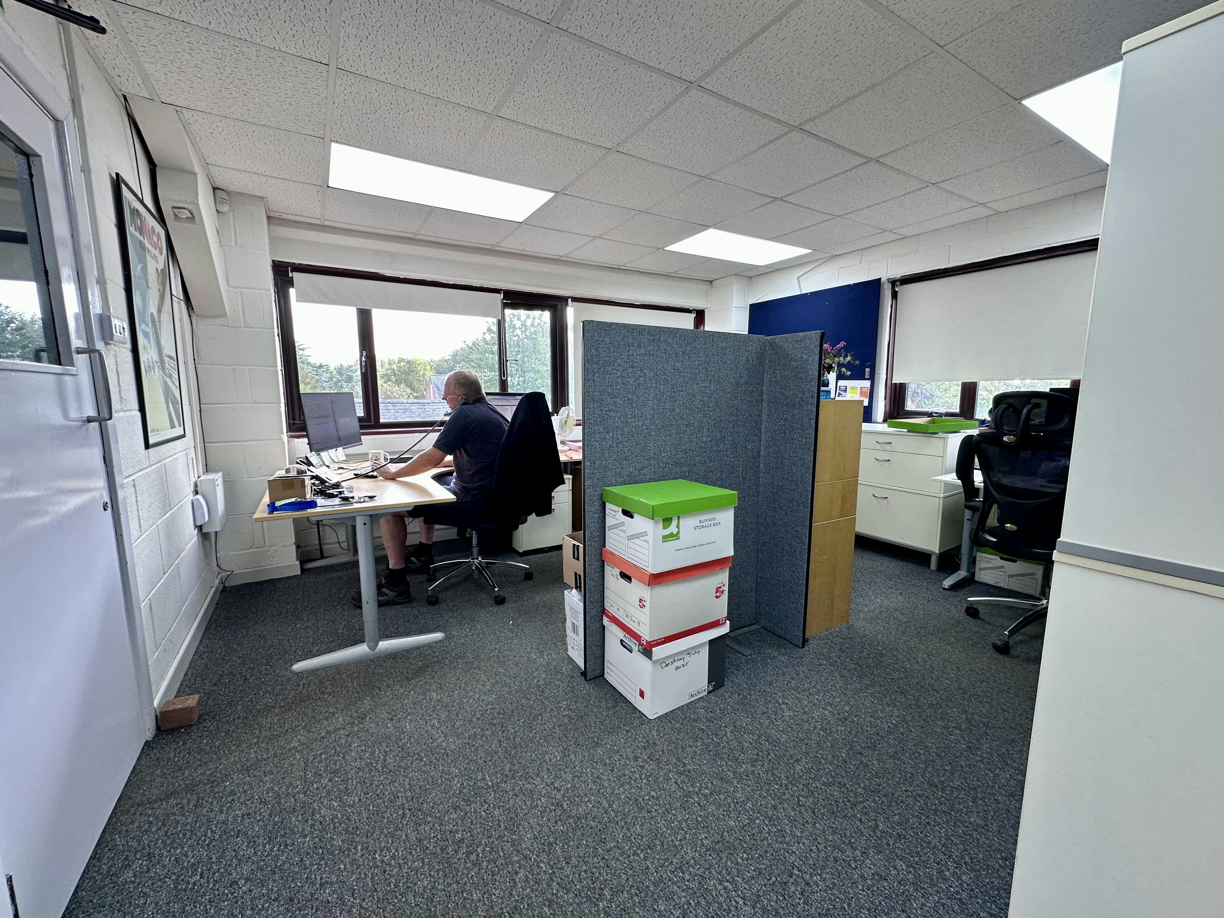 Unit 1, Haybarn Business Park, Aston Abbotts, Industrial / Office To Let / For Sale - IMG_8765.jpeg