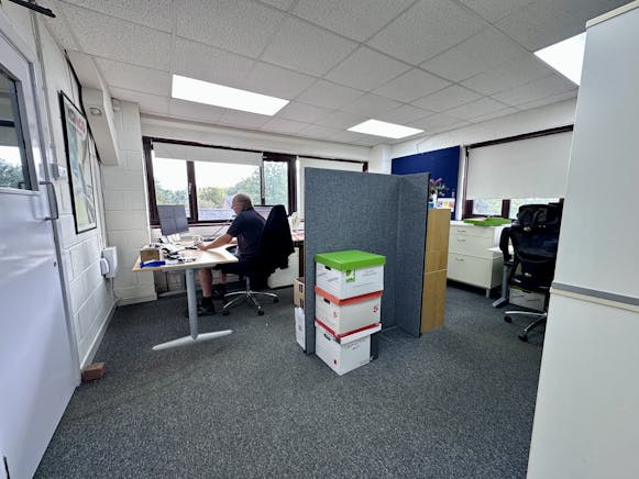 Unit 1, Haybarn Business Park, Aston Abbotts, Industrial / Office To Let / For Sale - IMG_8765.jpeg