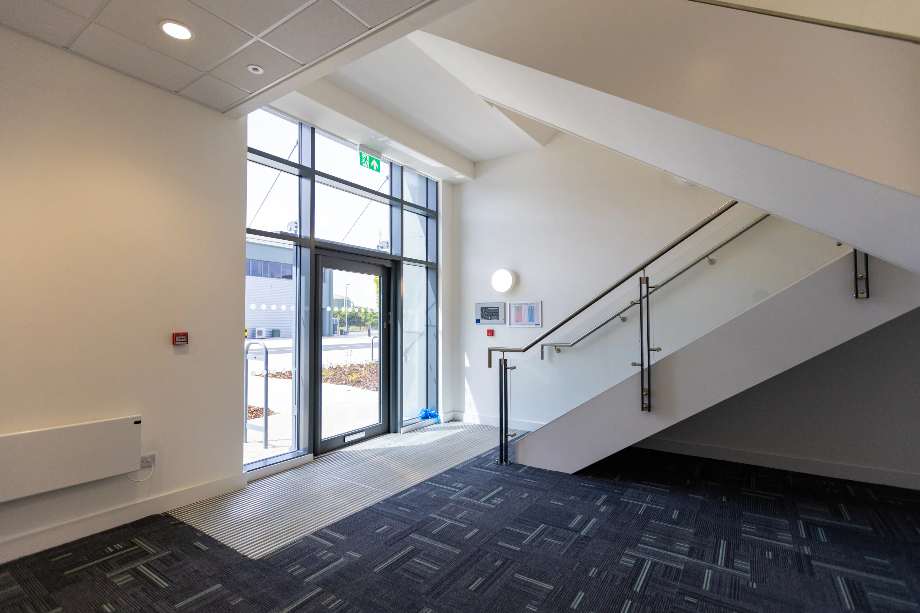 Unit 17 T45, Aire Valley Road, Leeds, West Yorkshire, LS9 0AA