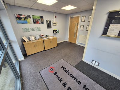 Unit D2, Meadowbank Business Park, Oldham, Industrial/Logistics To Let / For Sale - 20251020_112646.jpg