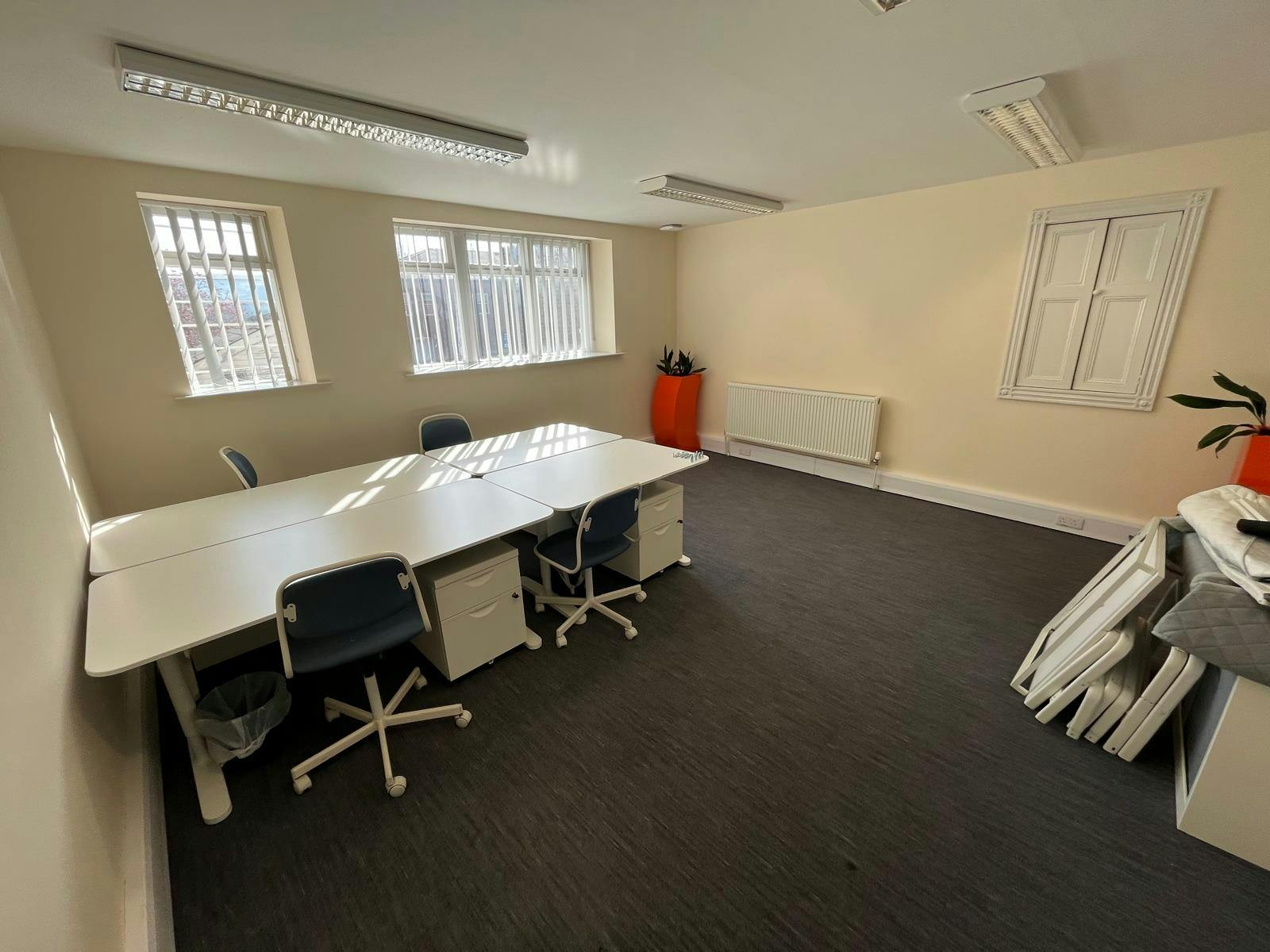 Oak House, Market Place, Macclesfield, Offices To Let - Office 1