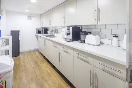 The Old Brewery, 6 Blundell Street, Islington, Office To Let - Kitchenette