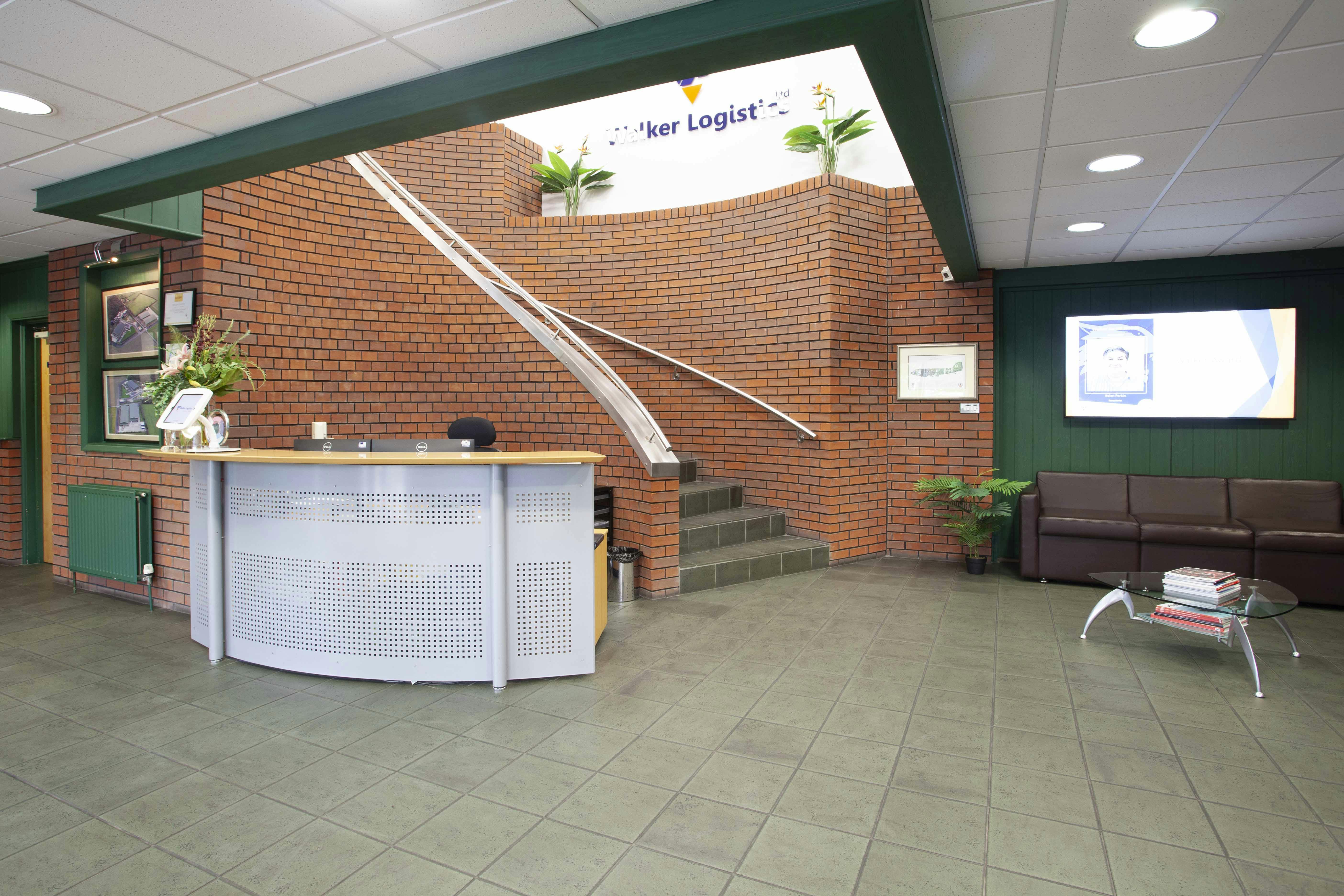 Units 2, 3 and 4 Ramsbury Road, Membury, Hungerford, Industrial To Let - Walker internal_1866.jpg