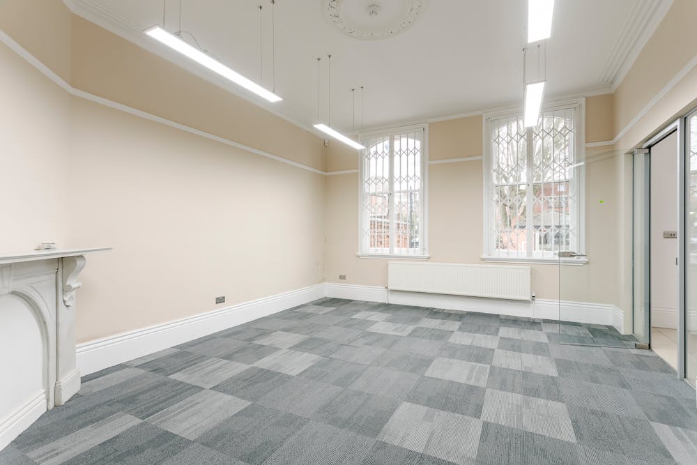 9 Greenfield Crescent - Greenfield_Cres_February 26, 2026_182-HDR (27).jpg