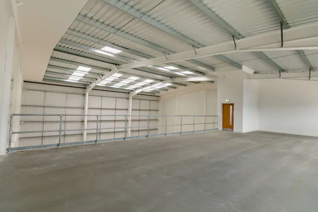 Unit 5, 6, Vantage 41, Aston Clinton, Industrial To Let - 8621193-interior13-800.jpg