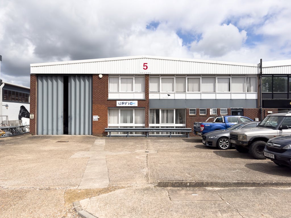 Units 5  12a 14  Eldon Way Ind Biggleswade 009