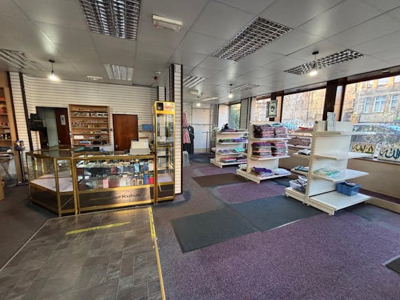 221 Albert Drive, Glasgow, Retail To Let / For Sale - PHOTO20250623172632 2.jpg