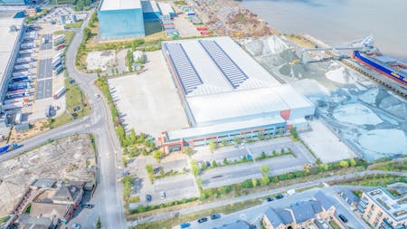 Northfleet 168, Gravesend, Industrial / Warehouse To Let - 169 Northfleet - Main .jpg