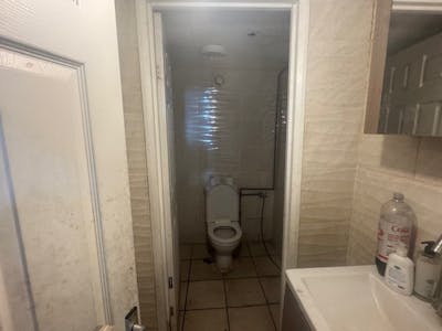 60 Parkway, London, Retail To Let - 5.jpg