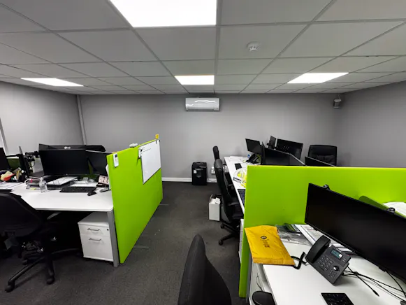 Commercial Premises incorporating two storey office and workshop., Glenburn House, Hamilton For Sale - IMG_5443.jpg