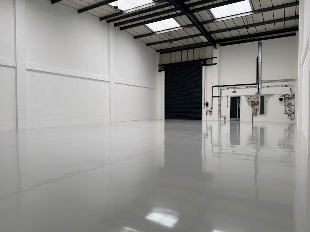 Unit 19, Trident Industrial Estate - IMG_3100.JPG