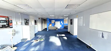 Unit 3 & Unit 5, Lancing Business Park, Lancing, Industrial To Let - 20251121_123747 - Edited.jpg