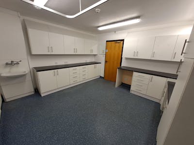 Dartmouth Medical Centre, 1 Richard Street, West Bromwich, D1 (Non Residential Institutions) / Healthcare To Let / For Sale - 1000018478.jpg