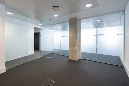 30 Nile St., London, Office To Let - Meeting Room