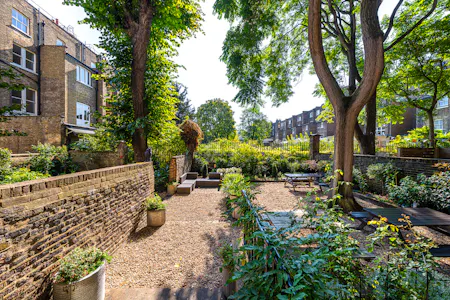 48-49 Russell Square, London, Office / Serviced Office To Let - DSC06398Edit.jpg
