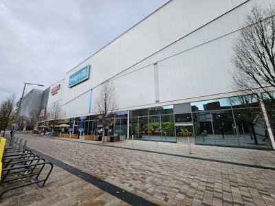 54 Princes Street, Stockport, Leisure / Office / Retail To Let / For Sale - 20251111_114117.jpg