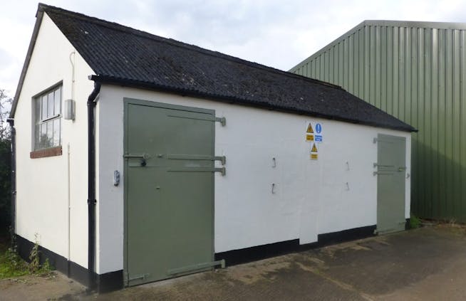 Corston, Kington Park, Malmesbury Road, Kington St Michael, Chippenham, Industrial To Let - Corston-Storage-to-Let-A-and-B-2-1282x830.jpg