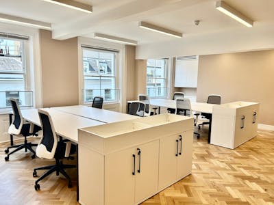 18-19 Albemarle Street, 19 Albemarle Street, London, Office To Let - Desks