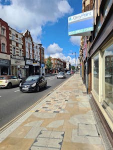 28 York Street, Twickenham, Investment / Leisure / Residential / Retail For Sale - FREEHOLD INVESTMENT FOR SALE 28 York Street, Twickenham