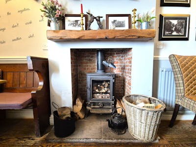 The Hunters Inn, 105 Marple Road, Glossop, Leisure To Let - 20250801_113401.jpg