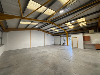 Unit 36, Aberaman Park Industrial Estate, Aberdare, Industrial To Let - IMG_7239.jpeg
