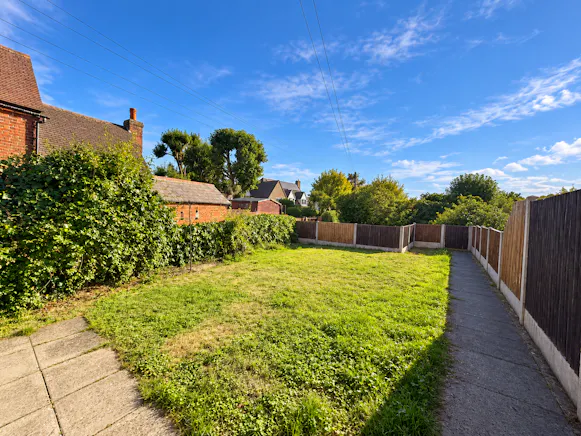 48 Hockley Road, Rayleigh For Sale - Garden