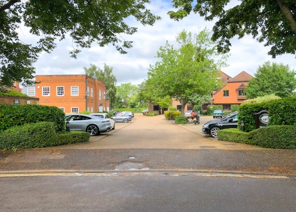 Hones Yard, Farnham, Offices / Serviced Offices To Let - Hones Yard.jpg