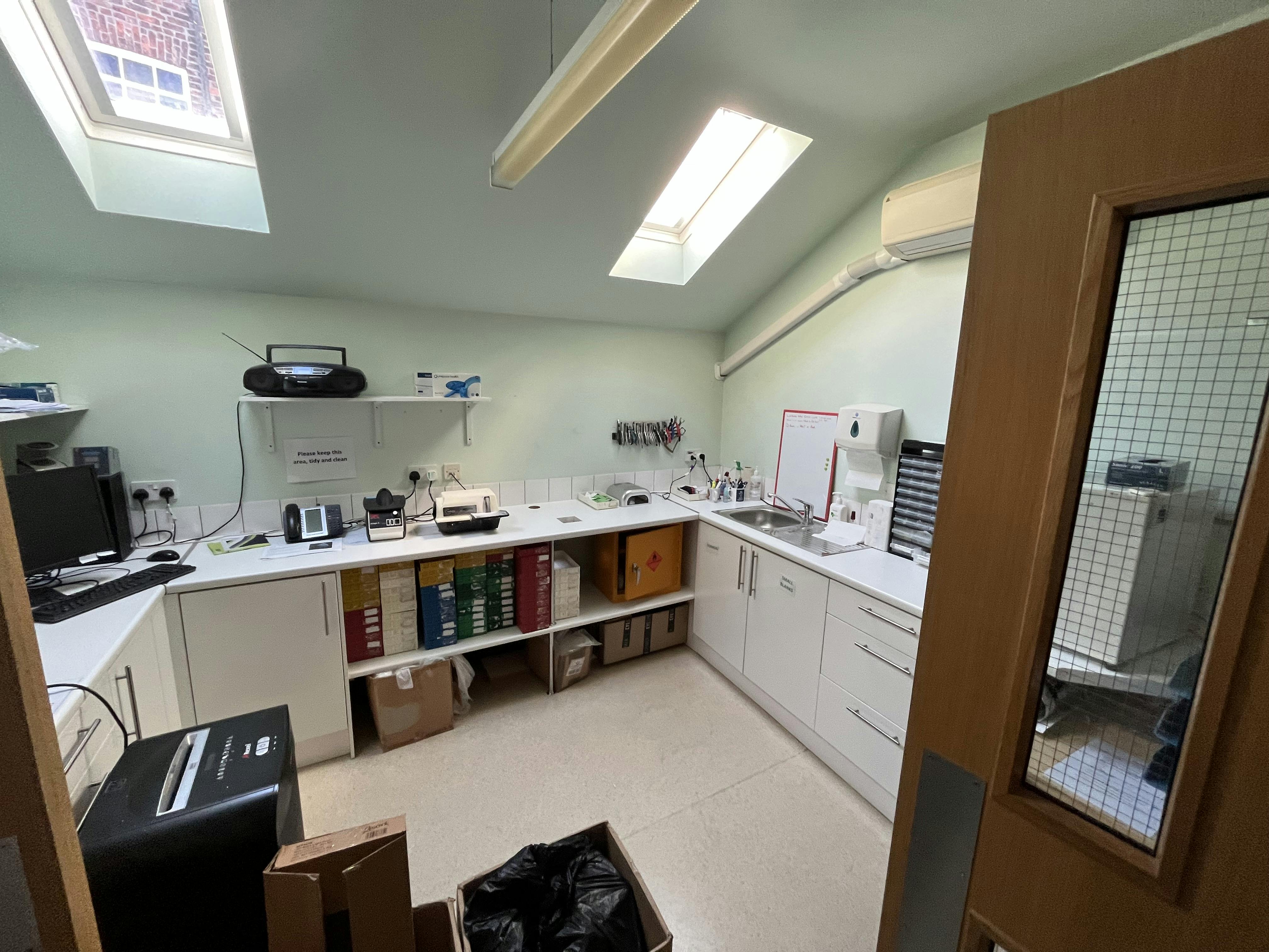 73 Pickford Street, Macclesfield, Investment / Retail For Sale - IMG_8758.jpg