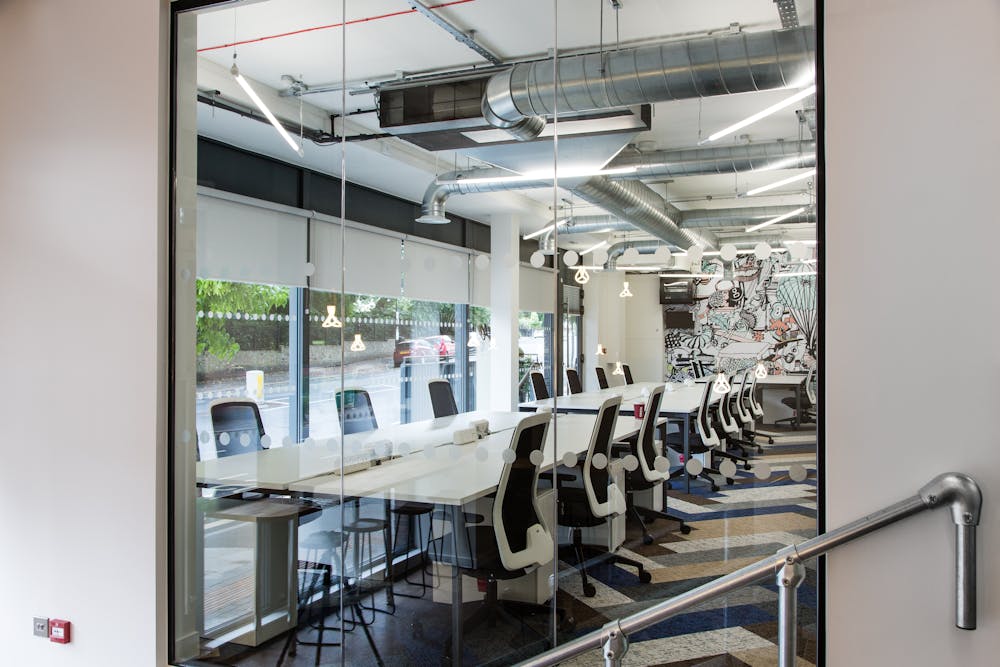 18 Market Road - Hub Bay Window Shot.jpg